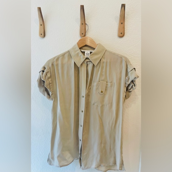 Diane Von Furstenberg Tops - Diane Von Furstenberg DVF Boye Deux Khaki Snap Button Shirt Top size 4